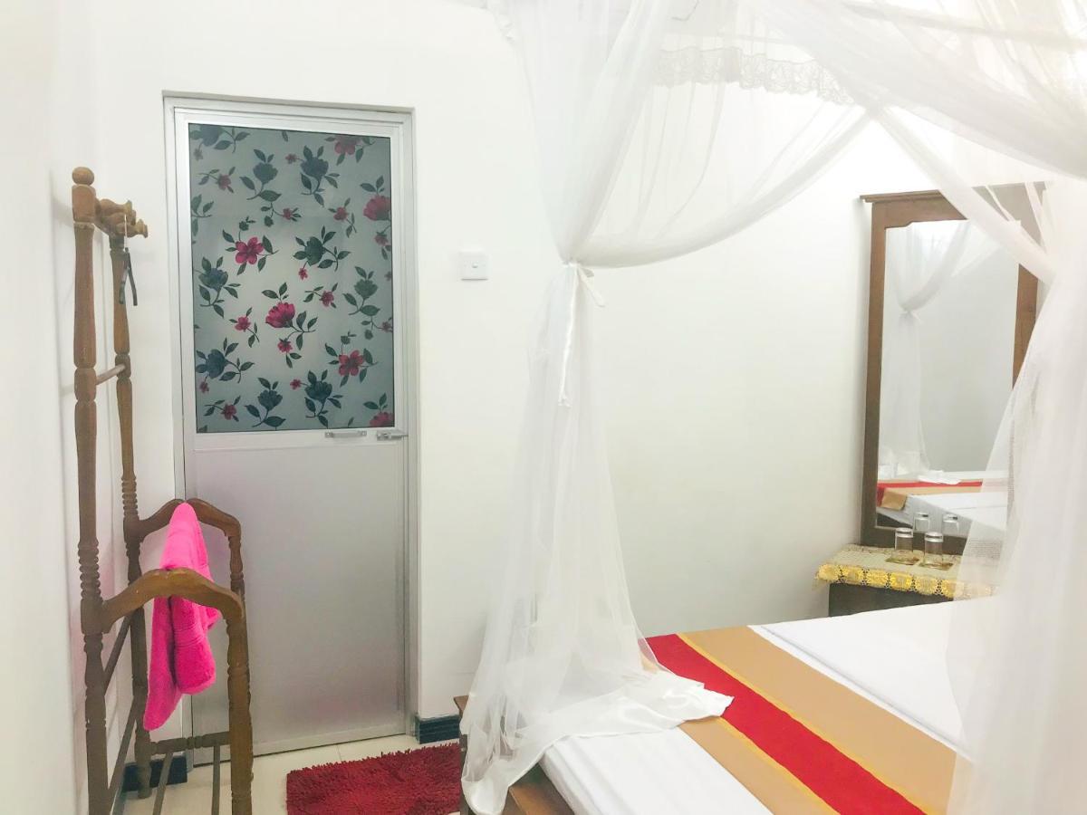 Sahana Sri Villa Бентота Екстериор снимка