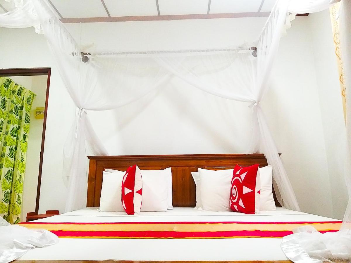 Sahana Sri Villa Бентота Екстериор снимка