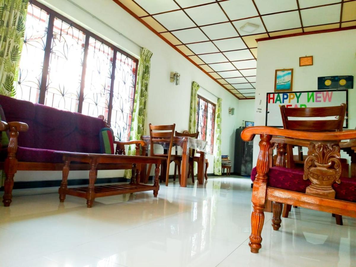 Sahana Sri Villa Бентота Екстериор снимка