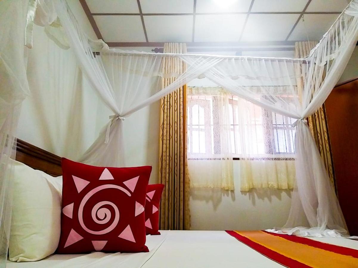 Sahana Sri Villa Бентота Екстериор снимка